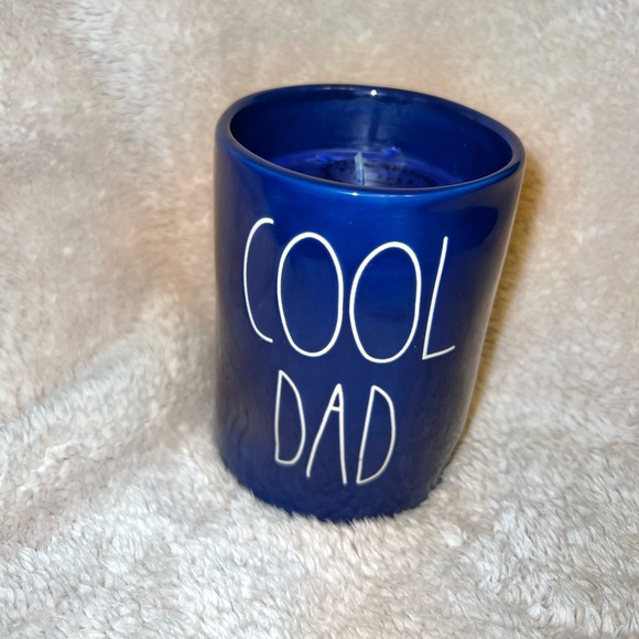 🔥NWT Rae Dunn COOL DAD Large Blue Ceramic Candle 11.4 oz - Picture 4 of 5